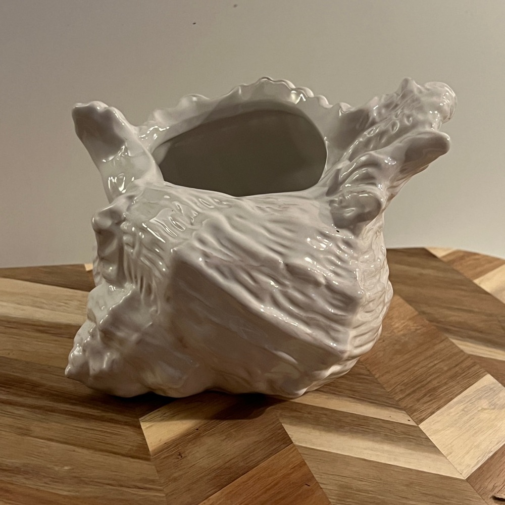 Vintage Mid Century Modern Ceramic Conch Shell
